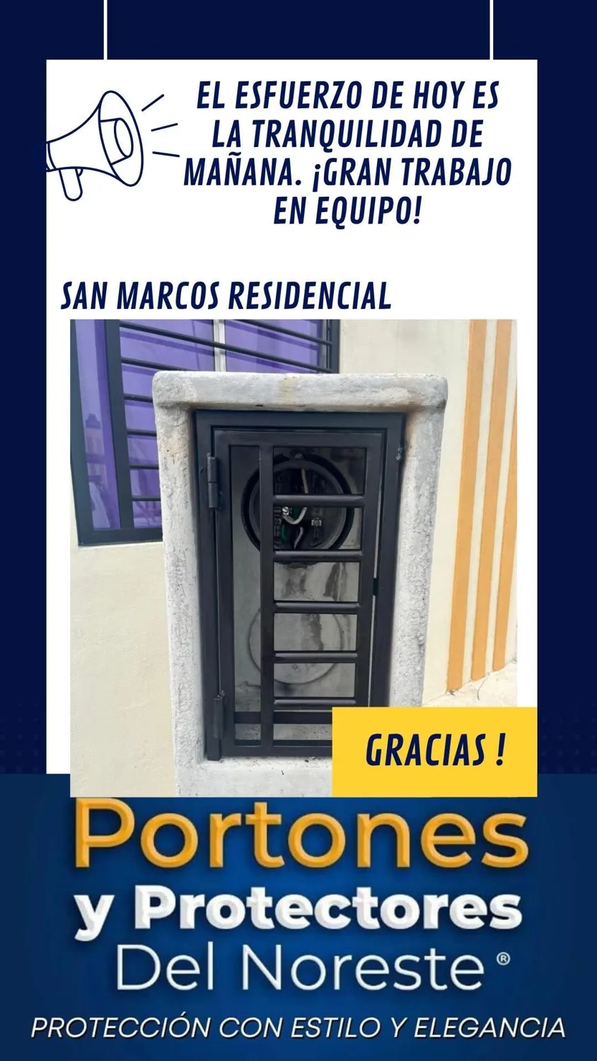 Protector de herrería metálica instalado en muro residencial